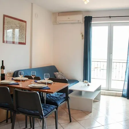 Sonja - Beautiful View Baška